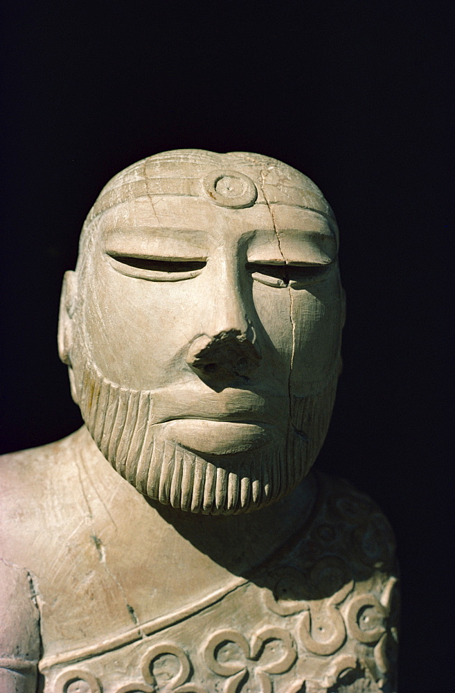 Detail of king priest, Mohenjodaro, Karachi Museum, Pakistan, Asia