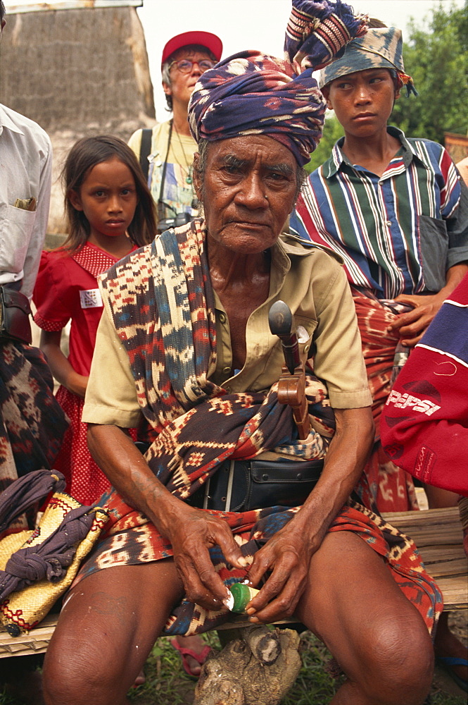 Local man, Waingapu, Sumba Island, Indonesia, Southeast Asia, Asia