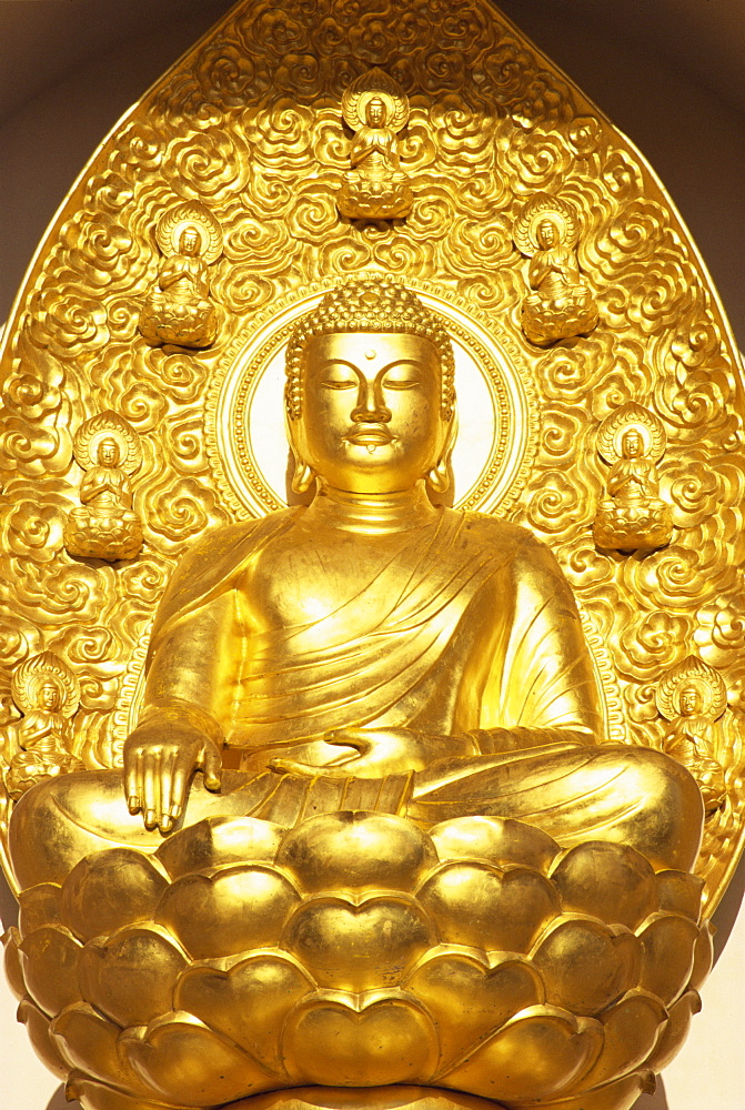 Buddha in the Peace Pagoda, Battersea Park, London, England, United Kingdom, Europe