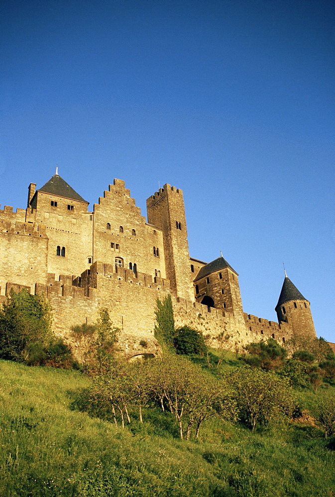 Walled and turreted fortress of Cite, Carcassonne, UNESCO World Heritage Site, Languedoc, France, Europe