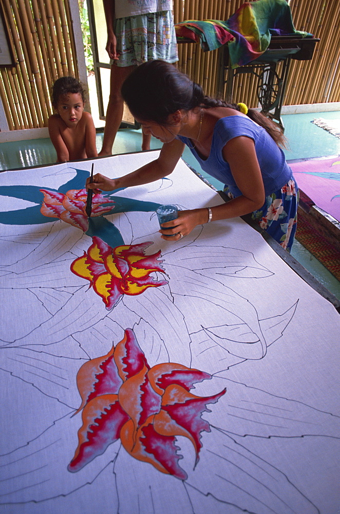 Painting pareu design, Bora Bora, Tahiiti, Society Islands, French Polynesia, Pacific Islands, Pacific