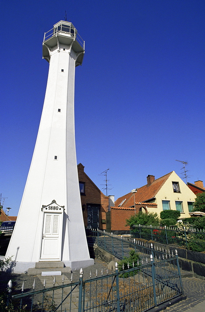 Lighthouse dating from 1880, overlooking harbour, Ronne, Bornholm, Denmark, Scandinavia, Europe