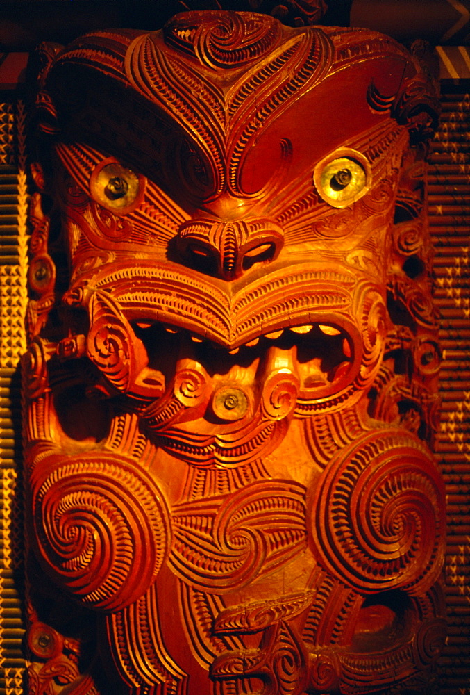 Maori carving on meeting house, Auckland Museum, Auckland, North Island, New Zealand, Pacific