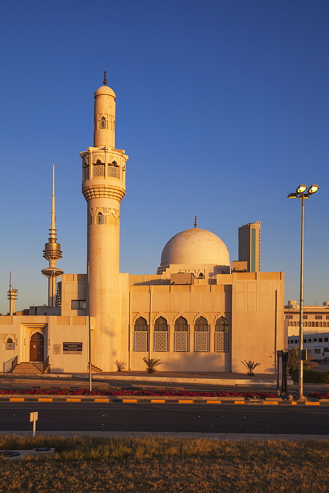 Abdulaziz Al Othman Mosque, Kuwait City, Kuwait, Middle East