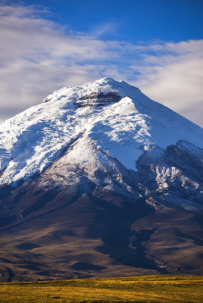 Cotopaxi Volcano glacier covered 5897m summit, Cotopaxi National Park, Cotopaxi Province, Ecuador, South America