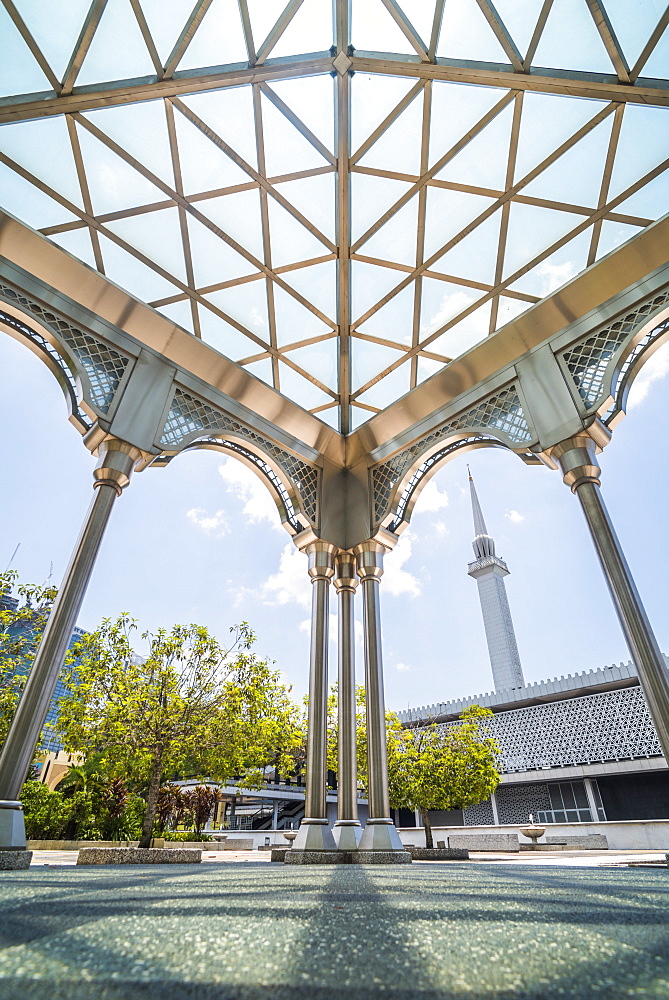 National Mosque (Masjid Negara Mosque) (Grand Mosque), Kuala Lumpur, Malaysia, Southeast Asia, Asia