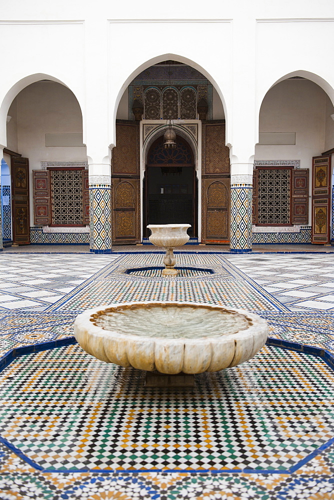 Marrakech Museum, fountain in the interior, Old Medina, Marrakech, Morocco, North Africa, Africa 