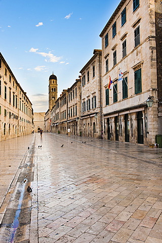 City Bell Tower on Stradun, the main street in Dubrovnik Old Town, UNESCO World Heritage Site, Dubrovnik, Dalmatia, Croatia, Europe 