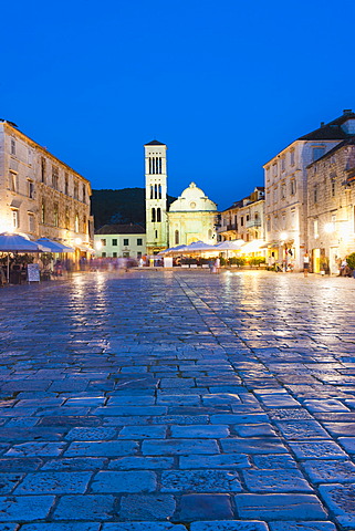 St. Stephens Cathedral in St. Stephens Square at night, Hvar Town, Hvar Island, Dalmatian Coast, Croatia, Europe 