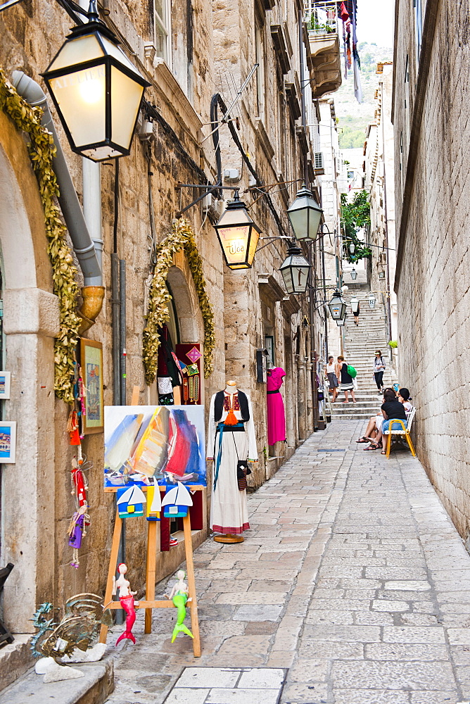 Dubrovnik Old Town, one of the narrow side streets, Dubrovnik, Croatia, Europe