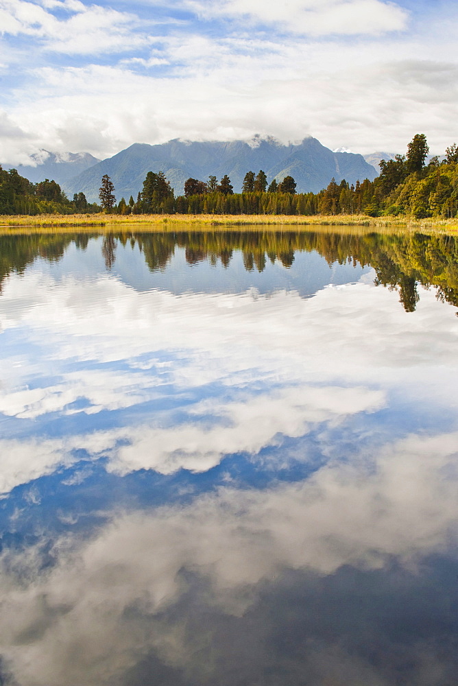 Reflections at Lake Matheson, Westland National Park, UNESCO World Heritage Site, South Island, New Zealand, Pacific 