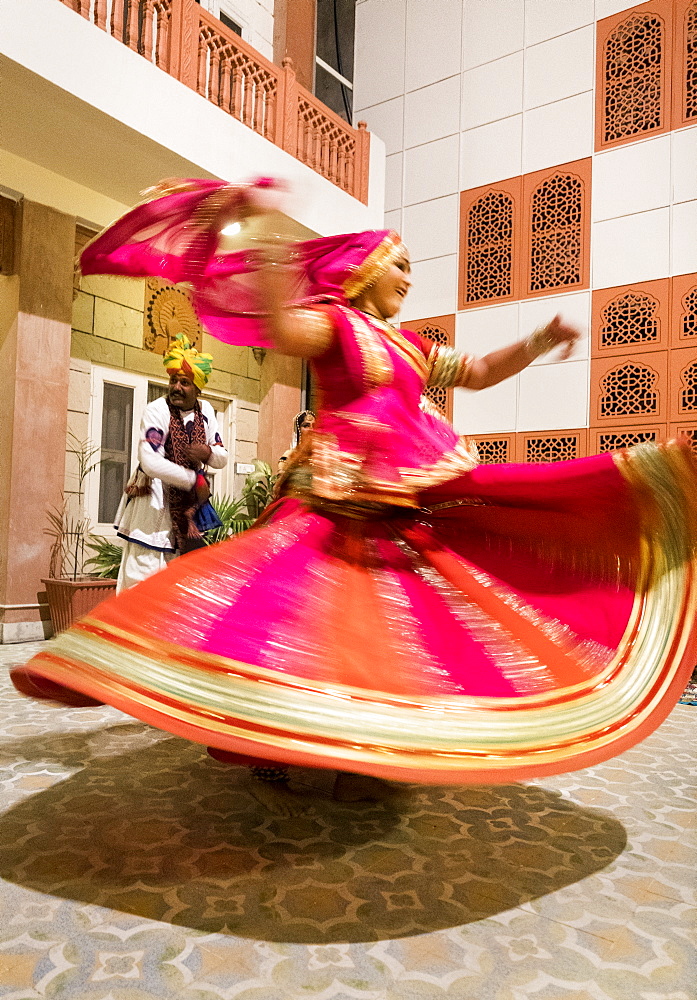 Gypsy dancer in Pushkar, Rajasthan, India, Asia