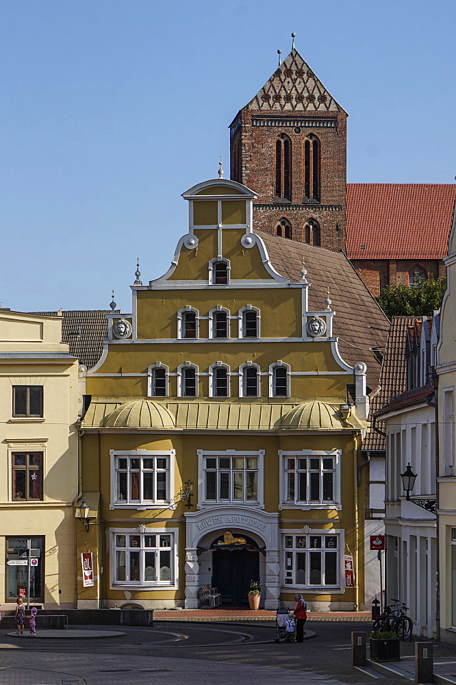 Old city center of Wismar with Nikolai church, Wismar, Mecklenburg Vorpommern, Germany