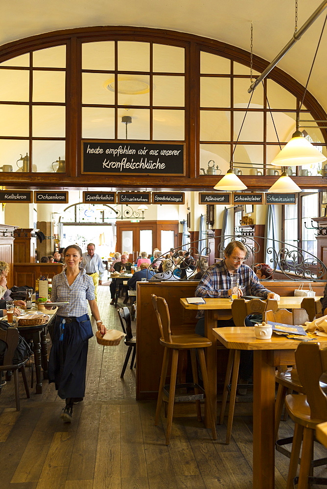 Traditional tavern Schneider im Tal, Munich, Upper Bavaria, Bavaria, Germany