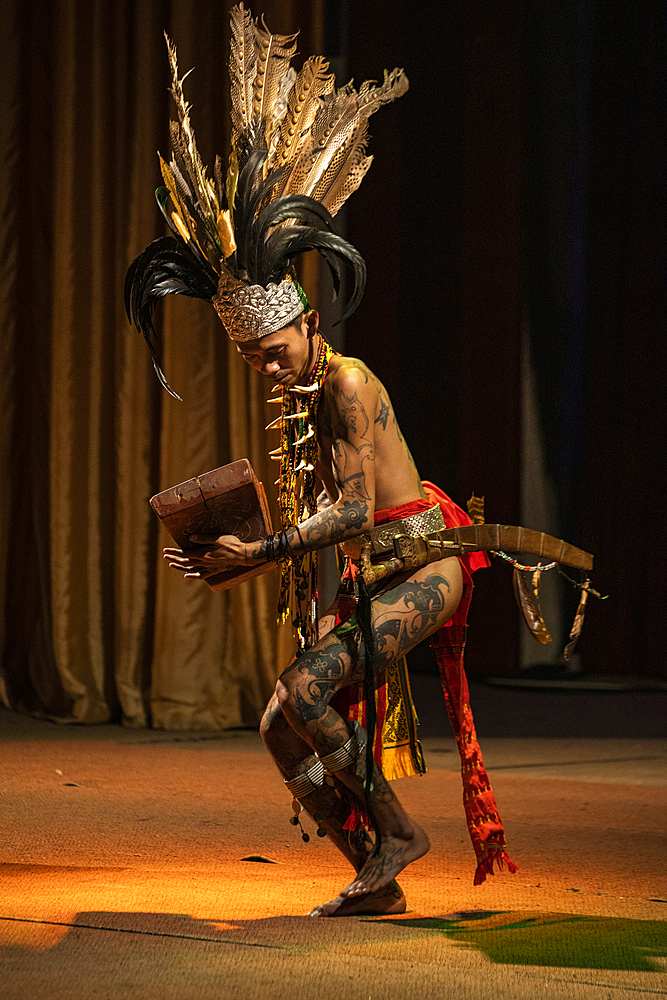 Traditional dance performance in the Sarawak Cultural Village, Kampung Budaya Sarawak, near Kuching, Sarawak, Borneo, Malaysia, Asia