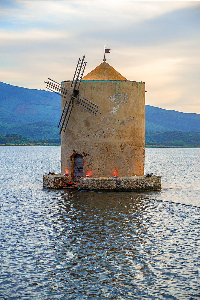 Molino Spagnolo (Spanish Windmill), Orbetello, Maremma, Grosseto Province, Toscana, Italy