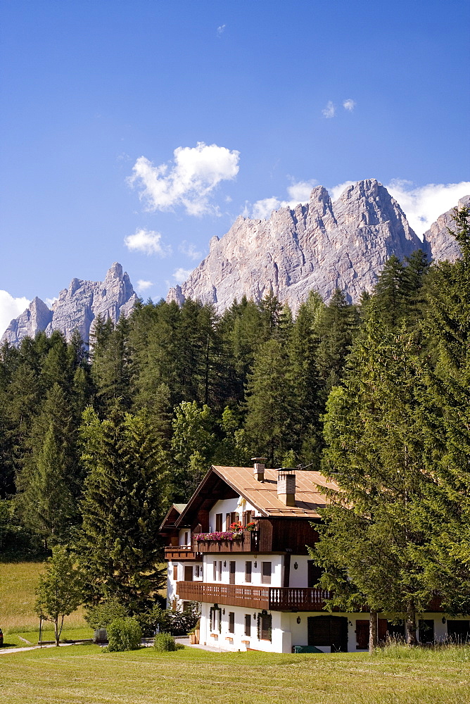 House near Cortina dâˆšÃ‡Â¬Â¥Ampezzo, Dolomites, Veneto, Italy