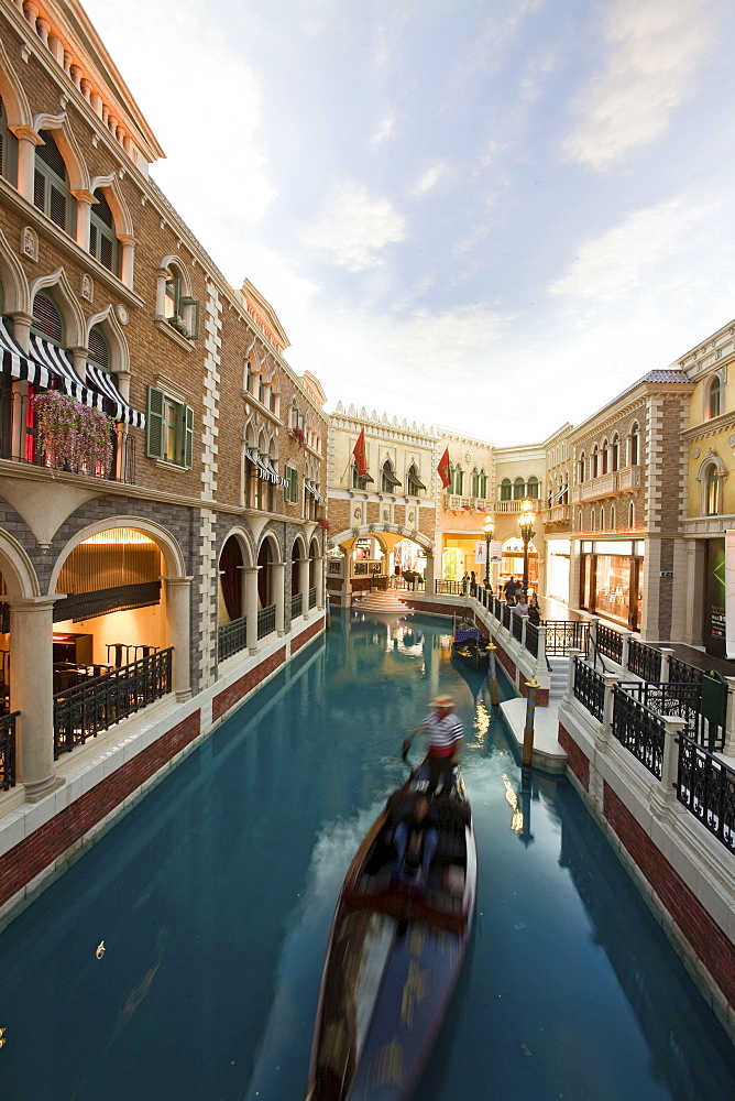 Canal with gondola at Venetian Casino Resort, Macao, Taipa, China, Asia