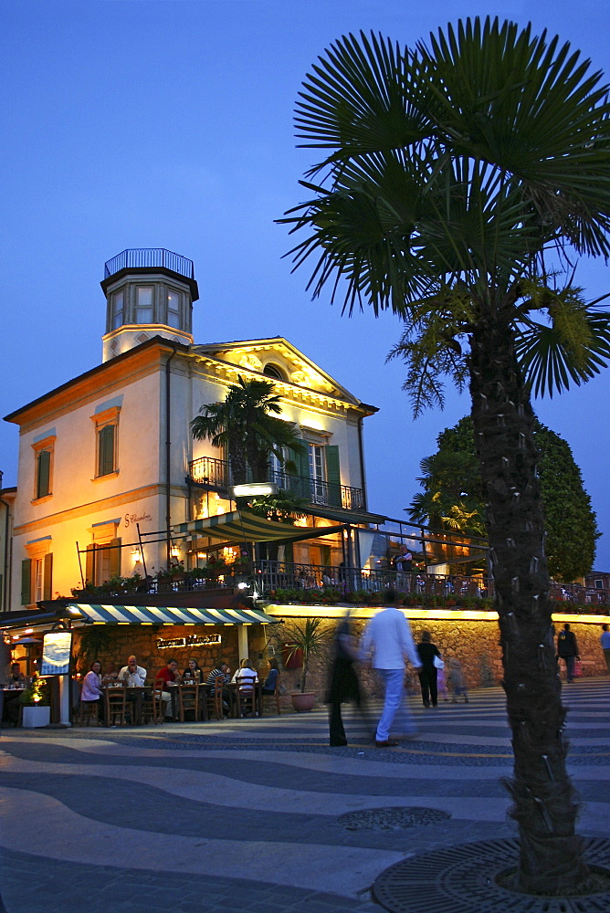 Lazise, Lake Gardasee, lakeside, Italy, Europe