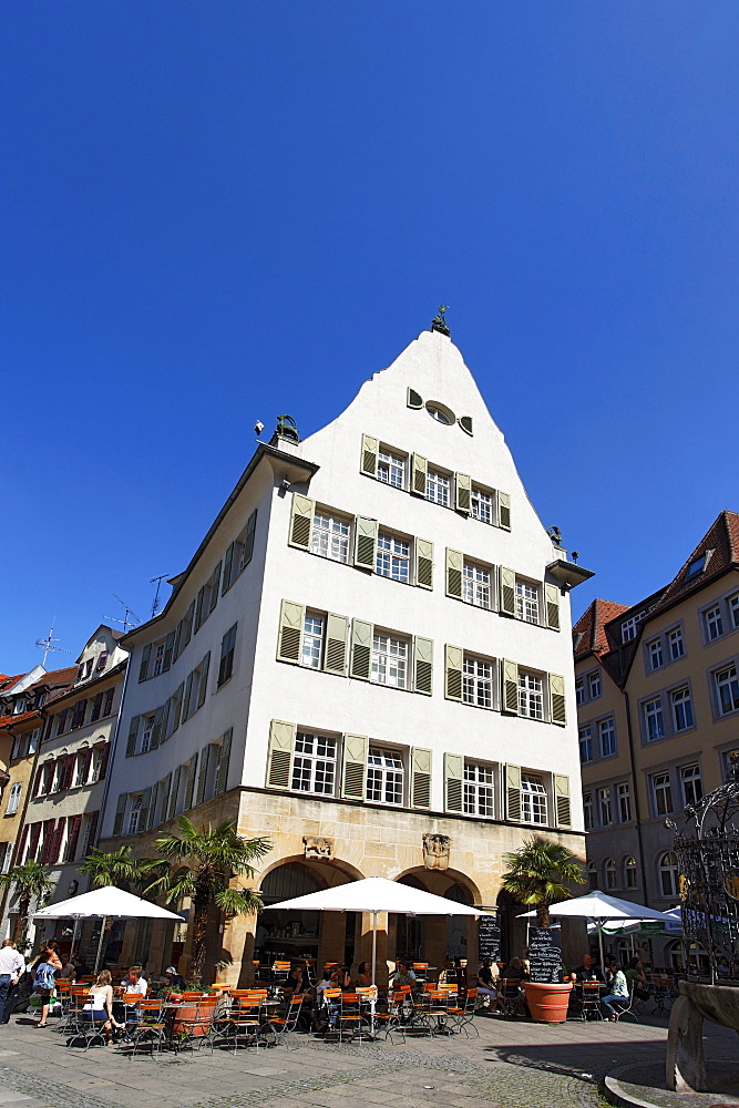 Hans in Luck fountain, old town, Stuttgart, Baden-Wurttemberg, Germany