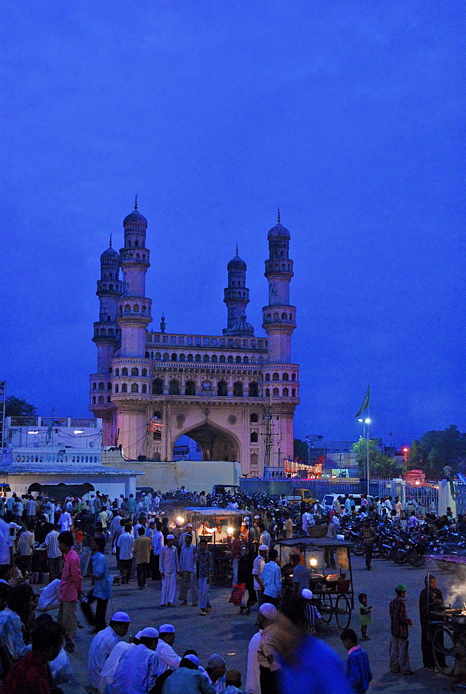 Muslims at nightmarket near Charminar at ramadan, Hyderabad, Andhra Pradesh, India, Asia