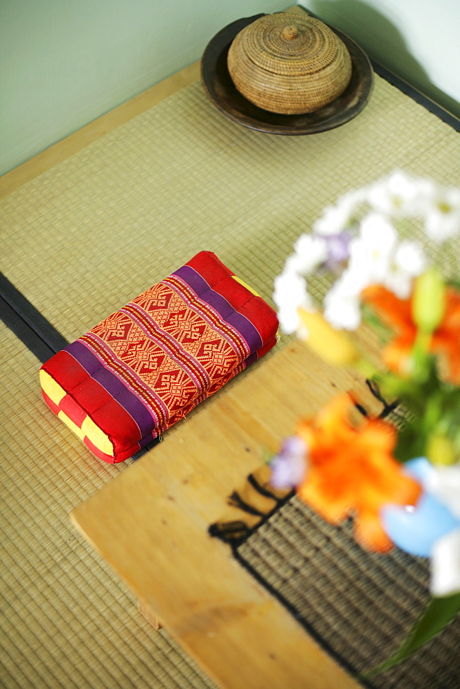 Asian table decoration with flowers