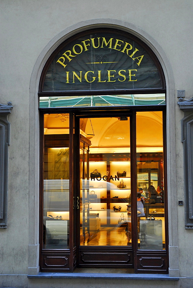 Entrance of Designer Shop Hogan at the former Profumeria Inglese, Via dei Tornabuoni, Florence, Tuscany, Italy, Europe