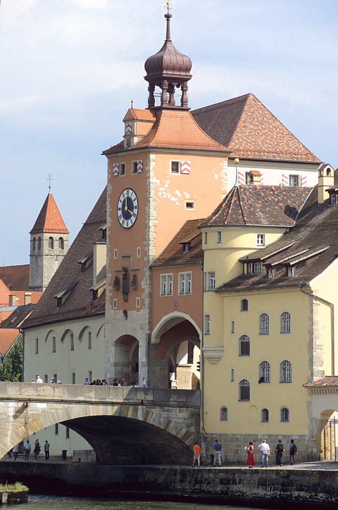 Bridge tower gate and old city of Regensburg, Regensburg, Upper Palatinate, Bavaria, Germany