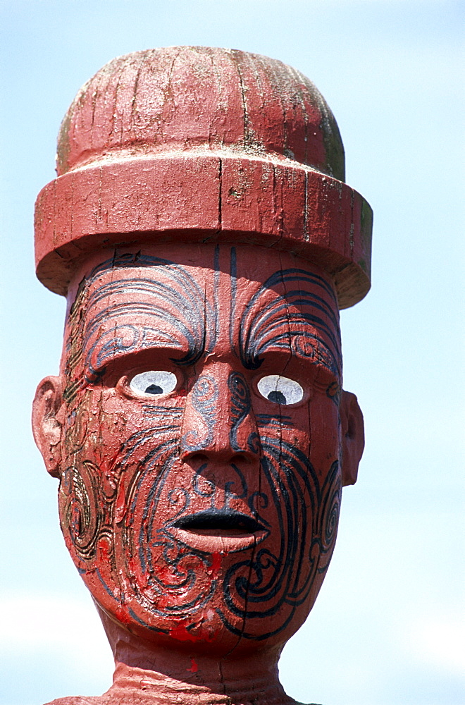 Wooden scaulpture on a marea, a meeting place of the Maori in Rotorua, North island, New Zealand