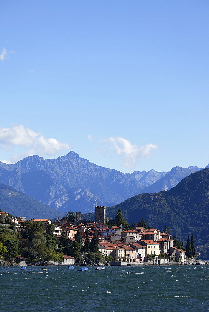 Castle, Lakeside, Rezzonico, Lake Como, Lombardy, Italy