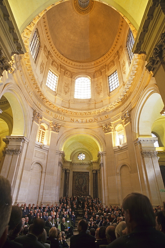 Institut de France, classical French baroque palace, five academies, French language, since 1805 the so-called immortals meet under the dome, 6e Arrondissement, Paris, France