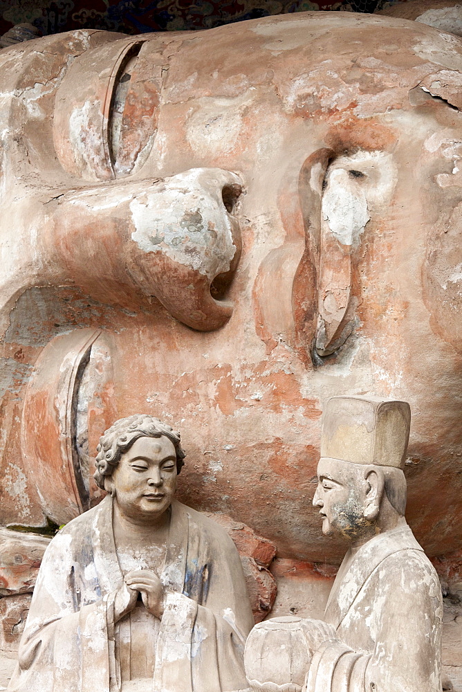 Buddhist caves of Dazu, World Heritage Site, a buddhist monk started in the 11th century to do this carvings in the rock, Mahayana buddhism, tourists, Dazu, Chongqing, People's Republic of China