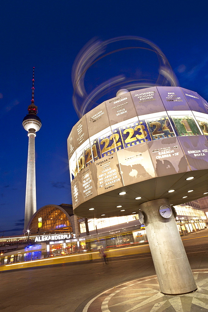 Berlin Fernsehturm and World Clock at night, Alexanderplatz, Berlin, Germany