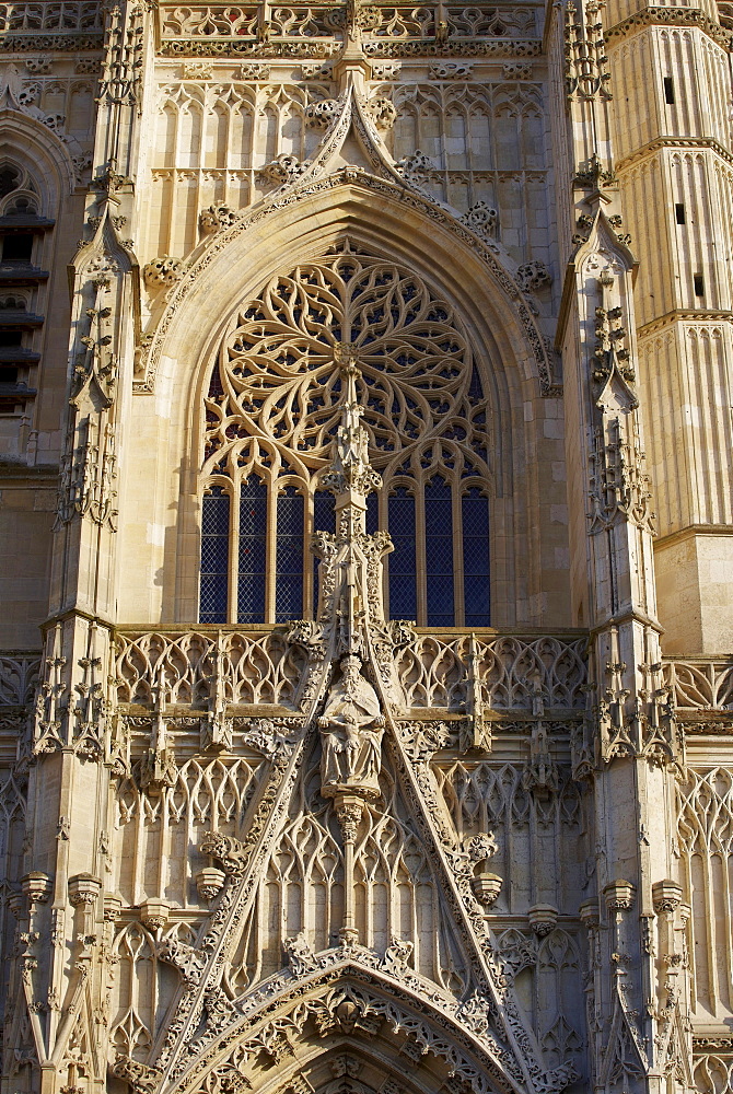 West facade of the Saint-Vulfran Cathedral, Abbeville, Detail, Dept. Somme, Picardie, France, Europe