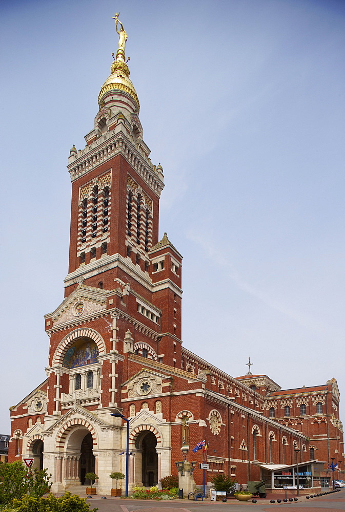 Basilica Notre Dame de Brebieres Basilica at Albert, Pays de Coquelicot, Dept. Somme, Picardie, France, Europe