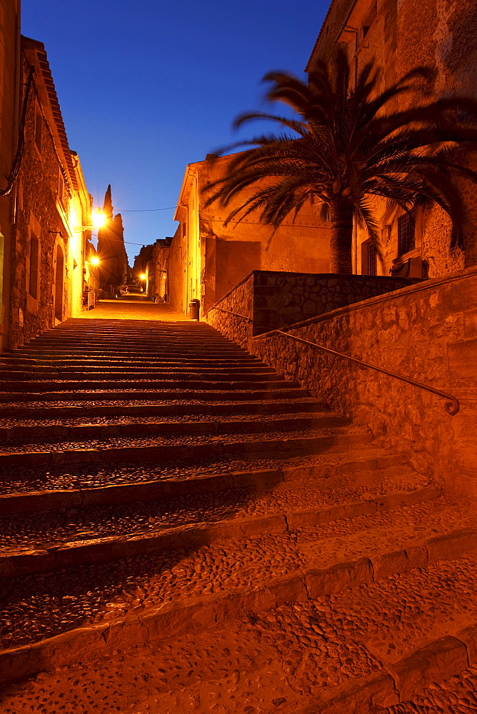 El Calvari, Calvary, Via Crucis, stair with 365 steps, Pollenca, Mallorca, Balearic Islands, Spain, Europe