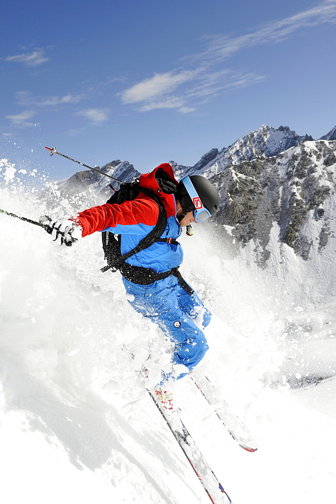 Skiers at descent, Alto Adige, South Tyrol, Italy, Europe