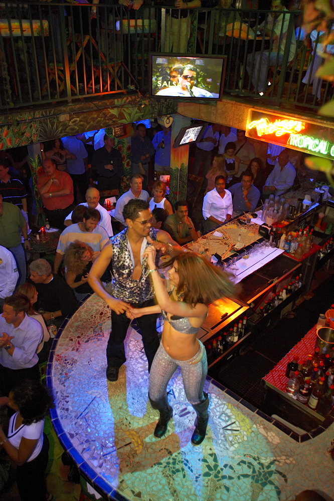 Dancers in Mango's Tropical Cafe, Ocean Drive, South Beach, Miami, Florida, USA, America