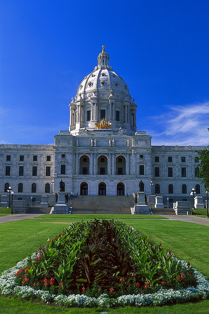 State Capitol St. Paul in the sunlight, Twin Cities, Minneapolis, Minnesota USA, America