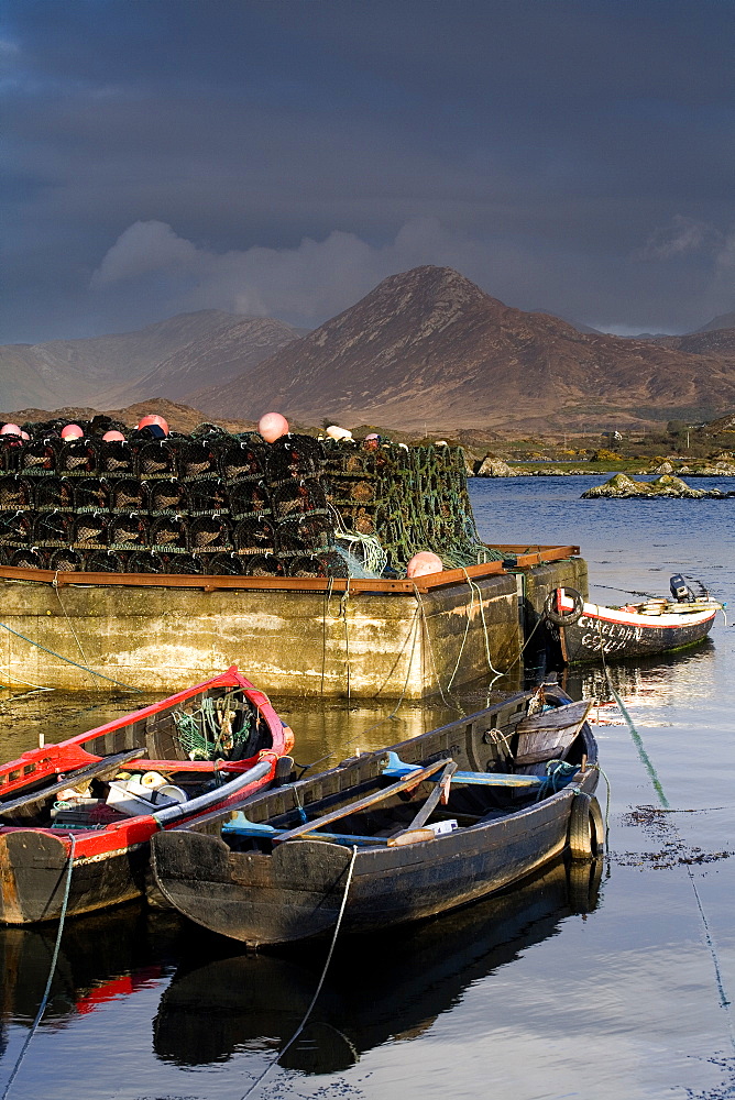 Ballynakill Harbour, Connemara, County Galway, Ireland, Europe