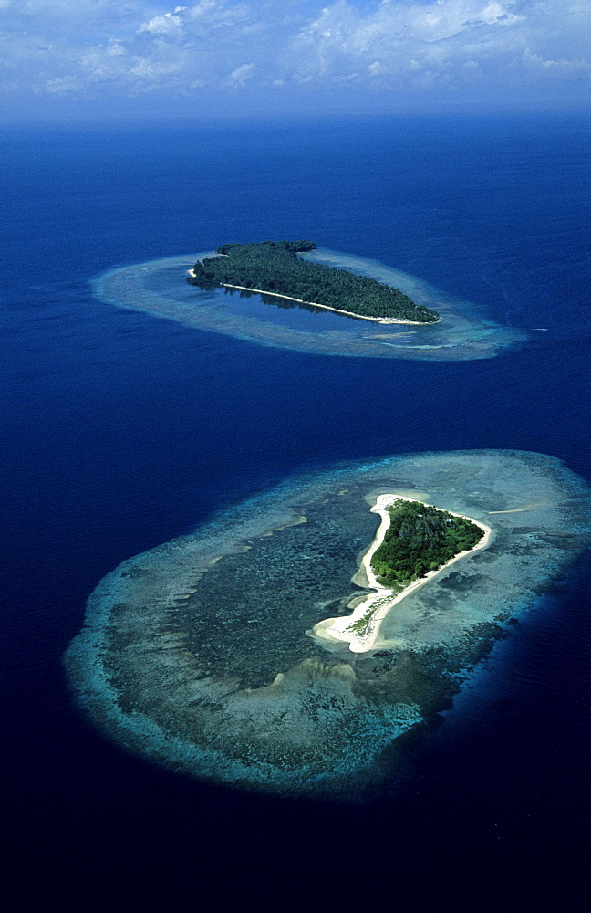 Aerial view of two islands, Duke of York Island, West New Britain, Papua New Guinea, Melanesia