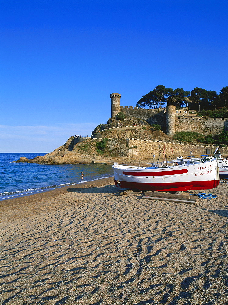 Old town and beach, Tossa de Mar, Costa Brava, Province Girona, Catalonia, Spain