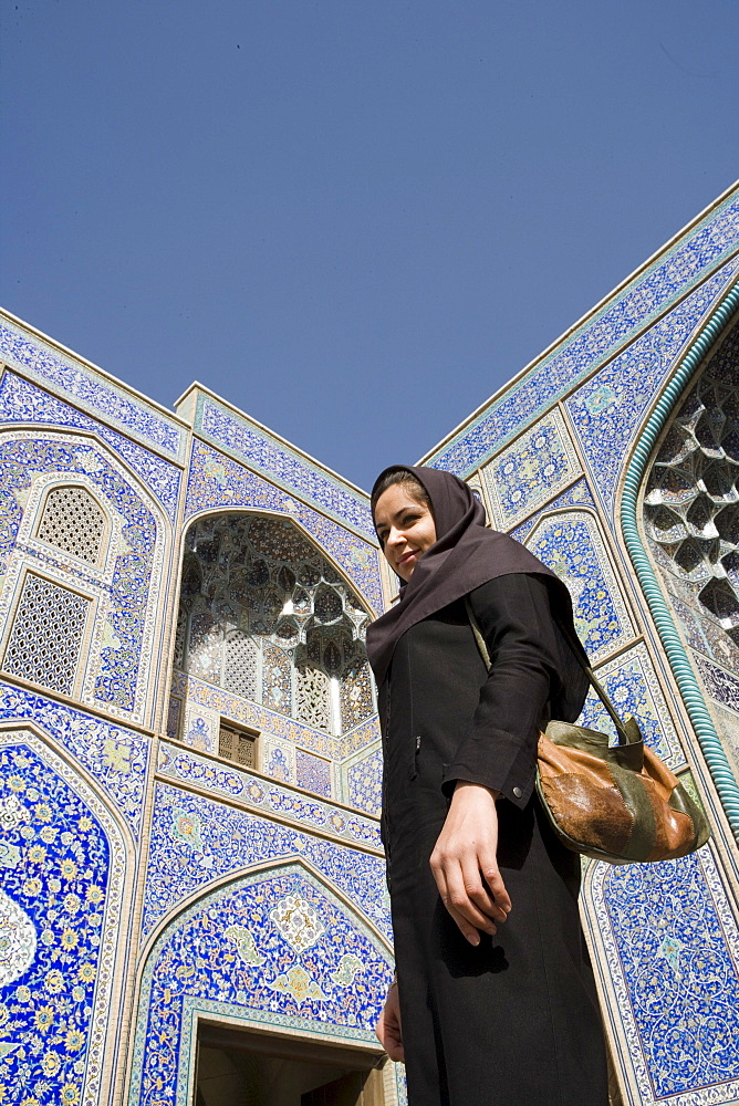 Woman at Masjed-e Sheikh Lotfollah Mosque, Emam Khomeini Square, Esfahan, Iran