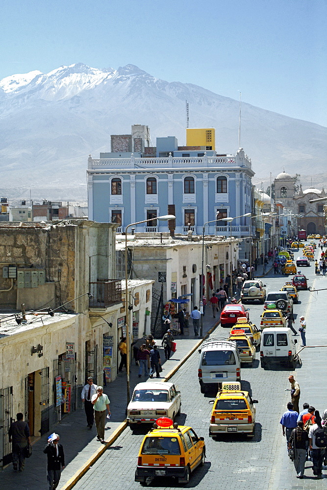 Arequipa at the foot of volcano El Misti, Peru, South America