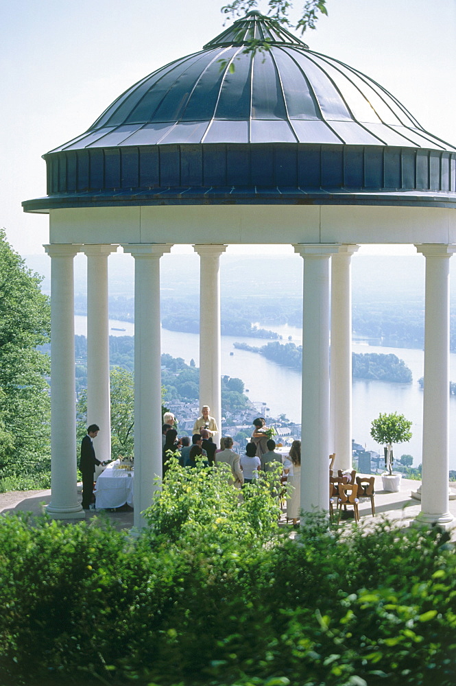 Niederwald temple, Rudesheim, Rheingau, Hesse, Germany