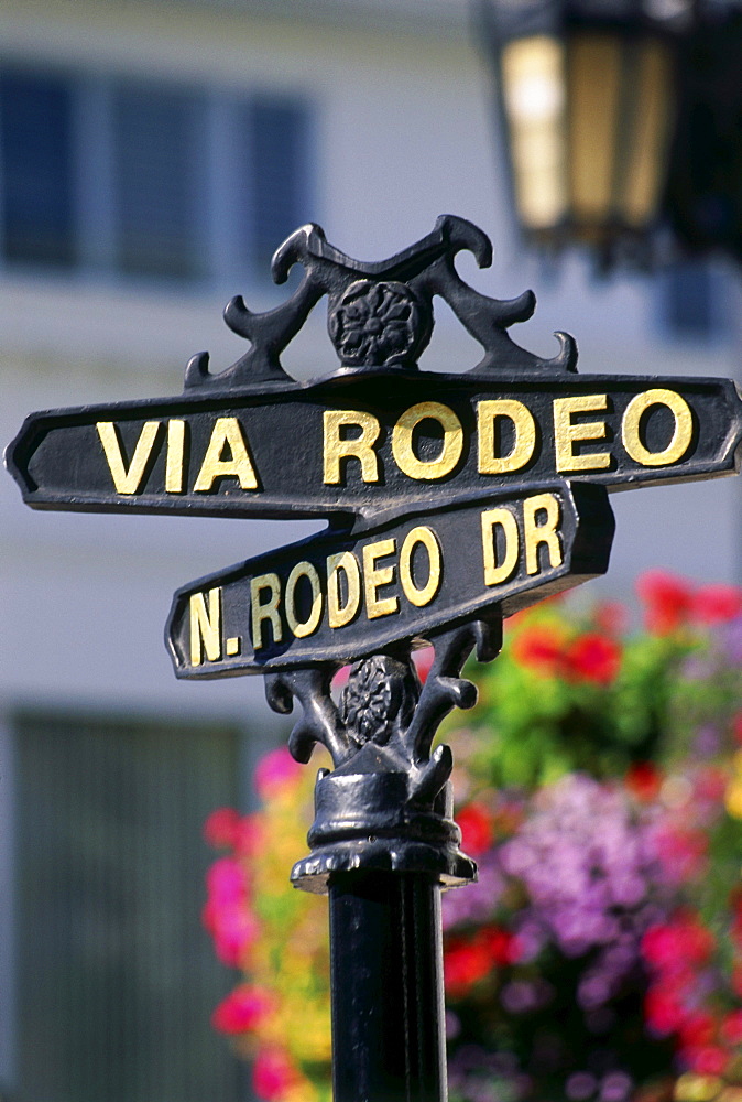 Street sign on Rodeo Drive, Beverly Hills, L.A., Los Angeles, California, USA