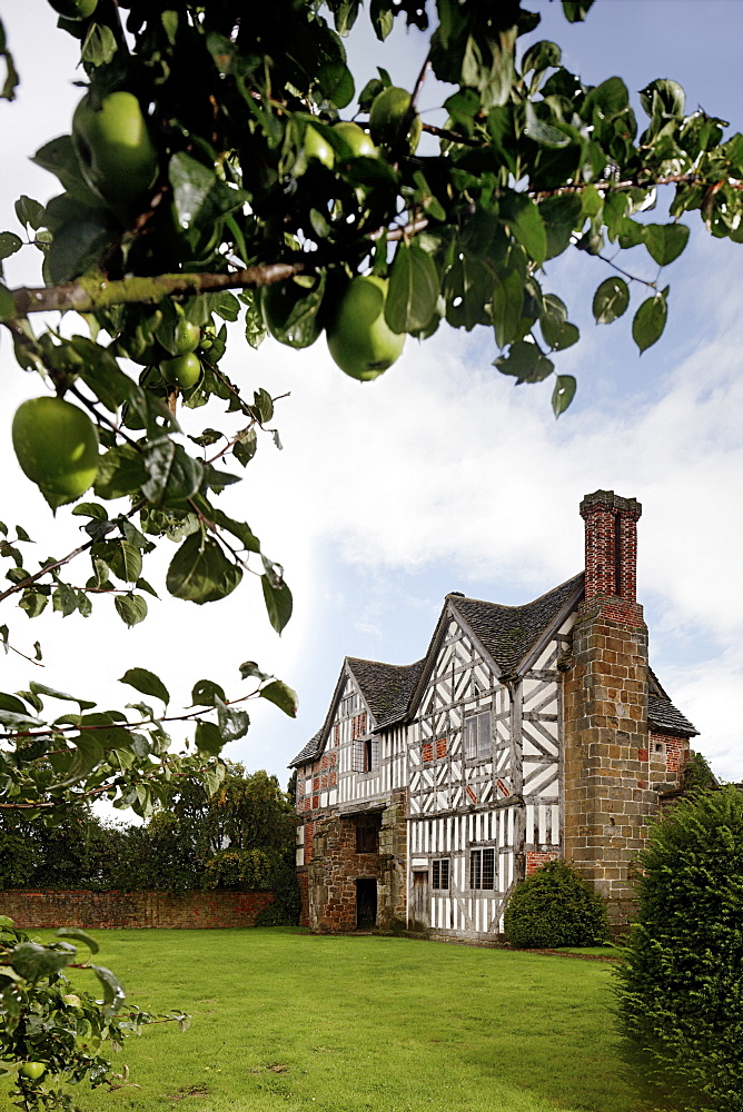 Langley Gatehouse, holiday home, booking via Landmarktrust, Acton Burnell, Shropshire, England, Great Britain, Europe