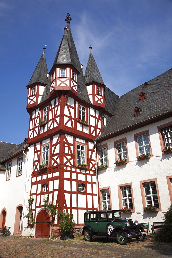 Exterior view of Siegfrieds Mechanisches Musikkabinett mechanical music museum, Rudesheim am Rhein, Hesse, Germany, Europe