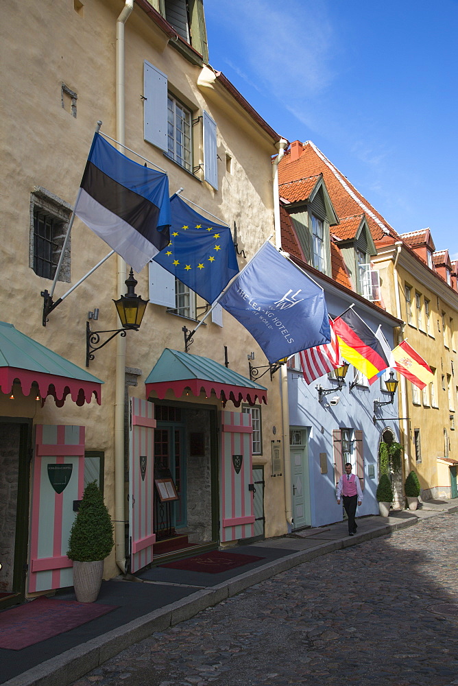 Exterior view of Schloessle hotel with flags, Tallinn, Harjumaa, Estonia, Baltic States, Europe