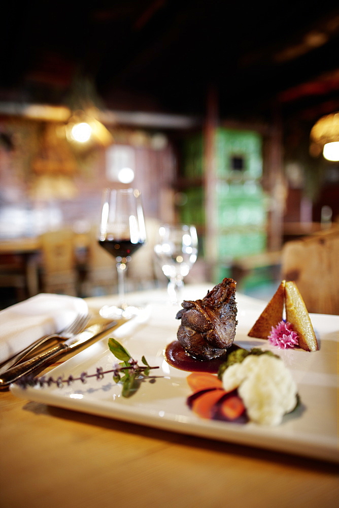 Dinner in the restaurant Rodelhuettenstube, Ecohotel Grafenast, Am Hochpillberg, Schwaz, Tyrol, Austria